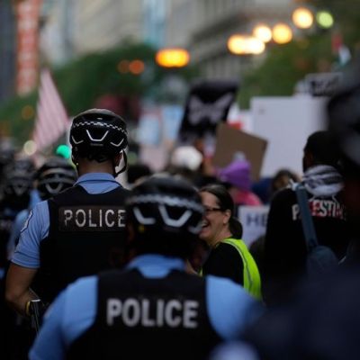 Chicago braces for federal crackdown as Trump plans troop and ICE deployment