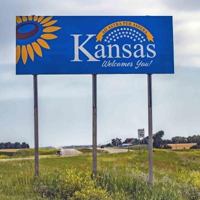 Kansas Has a Double Outbreak of Measles and Tuberculosis. Meanwhile, State Lawmakers Are Dropping Vaccine Requirements