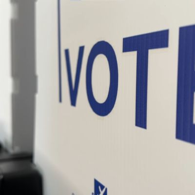 Voters, election workers prepare for early voting in South Florida