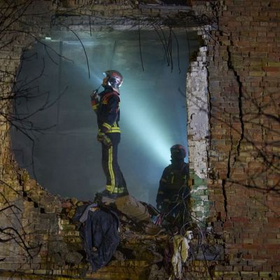 Russian attacks kill two in Kyiv as diplomatic efforts to end war gain momentum