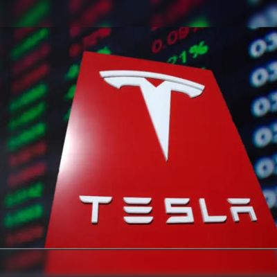 Elon Musk’s Tesla posts cash burn as capex surges on AI, robotaxi push