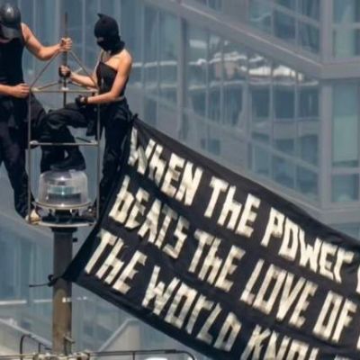 Empire State Building proposal ends in arrest for viral climbing couple