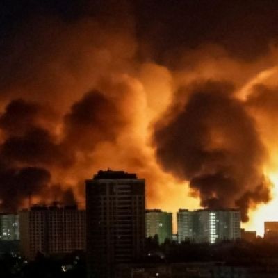 “Flashes in the dark” – The formidable Russian message to Trump – Zelensky with the massive strike of 540 drones and Kinzhal on Kyiv