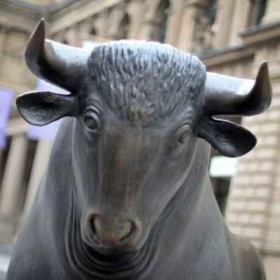 Memorial Day 2026: Banks, Post Offices and Stock Market Closed While Retailers Open