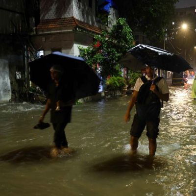 Heavy rain in Mumbai: Half-day for semi-govt offices; pvt firms asked to allow work from home – The Tribune