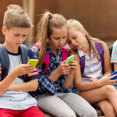 Take away your kids’ smartphones. Blame the Editorial Board.