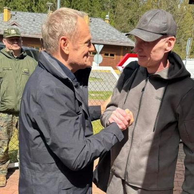 Journalist Andrzej Poczobut freed from prison in Belarus in US-brokered swap deal – AOL