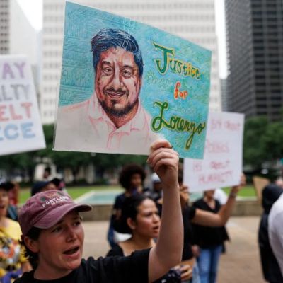 White House overturns DHS halt to ICE traffic stops despite killings of two men