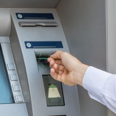 If EPS Growth Is Important To You, Arbuthnot Banking Group (LON:ARBB) Presents An Opportunity