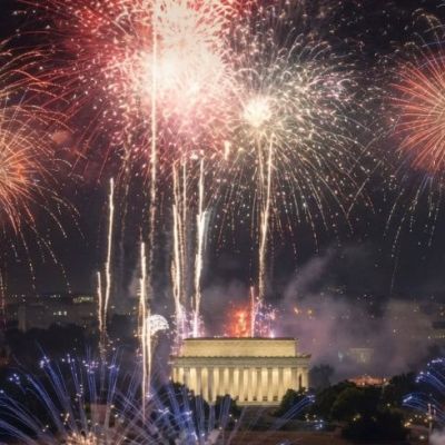Lightning, Lyrics, And Legacies: Trump Defies Deluge To Mark America’s 250th – Tampa Free Press
