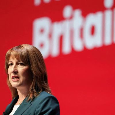 British PM Starmer backs finance minister after housing rules breach