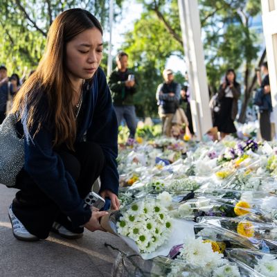 Authorities probe corruption, negligence in Hong Kong fire