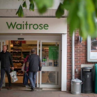 John Lewis hails turnaround effect as Waitrose growth helps narrow losses