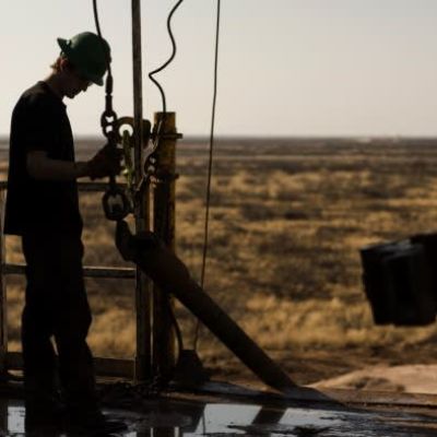 US shale industry’s $200bn dealmaking wave redraws energy landscape