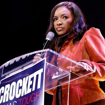 Crockett blames voting delays in Texas on GOP