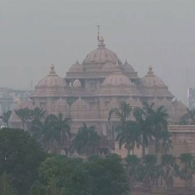 Delhi Wakes Up To ‘Choking Air’ On Diwali Morning As AQI Hits 417; GRAP II Curbs In Place