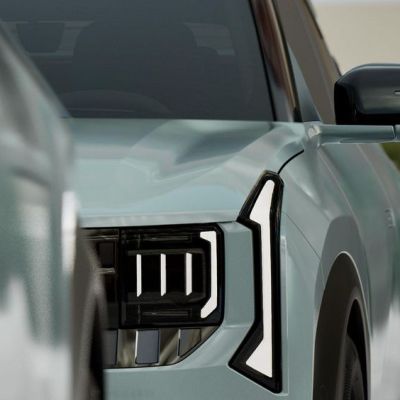 All-new Kia Seltos SUV teased with radical new look for 2026