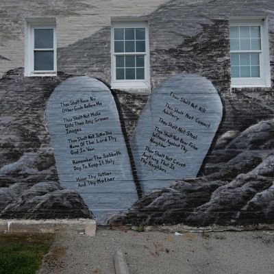 Ten Commandments in classrooms? Consider these posters instead.