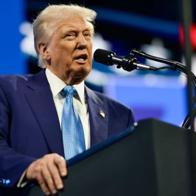 Donald Trump Admits Ignoring Doctors’ Advice, Then Reveals Why He Wears Makeup