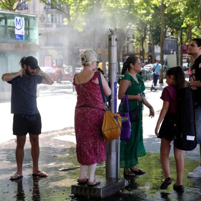 Global temperatures to reach near-record highs in next five years: Report