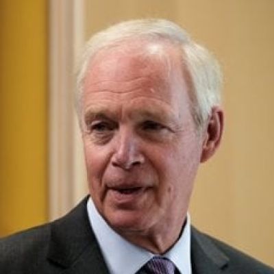 Sen. Johnson to Newsmax: Kamala Can Lie Because Media Won’t Call It Out