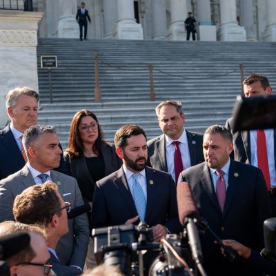 Analysis | Shutdown deal avoids political pain for Republican moderates