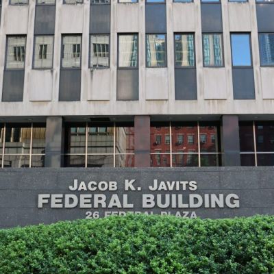 FBI, ICE, FDNY respond to explosion and fire at federal building in NYC, suspect in custody