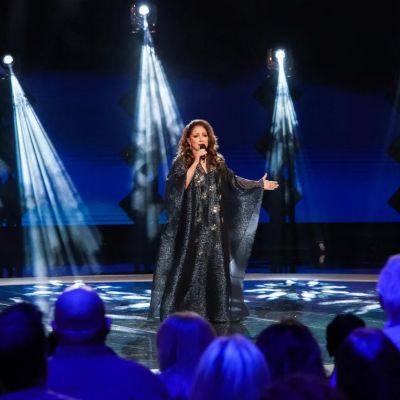 Could a celebrity candidate like Gloria Estefan or Nick Saban be a political wild card?