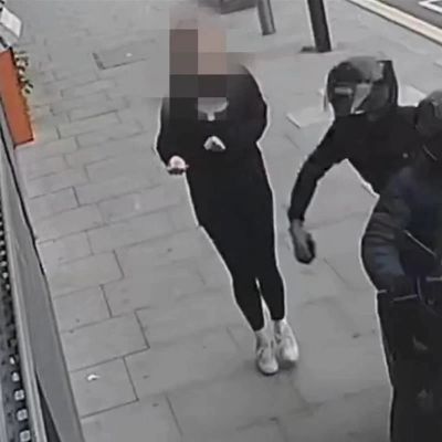 Met Police and Apple team up to tackle phone theft in crusade to make stolen handsets ‘unusuable bricks’