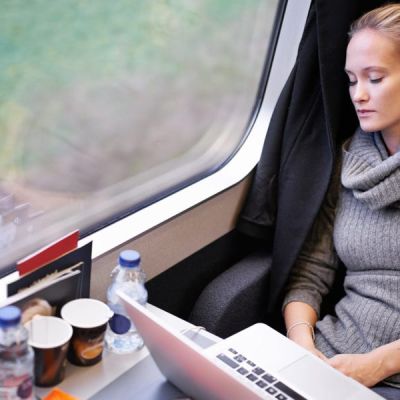 Hybrid workers spend an average of $51 a day when they go into the office