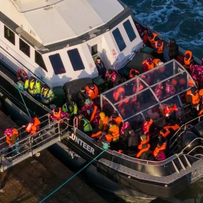 Labour scheme ‘opens door to thousands more migrants’