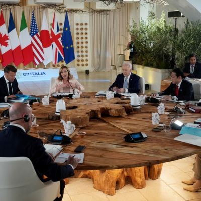 Weak and worthless: Western Europe’s elites have sent it into historic decline  —  RT World News