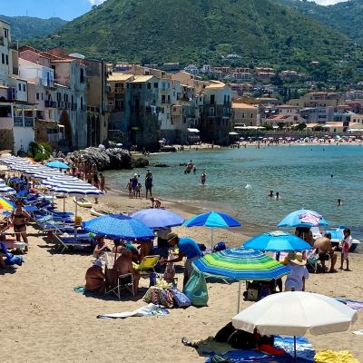 Could your summer holiday be in peril due to a jet fuel crisis? Here's why you don't need to panic -- just yet - AOL