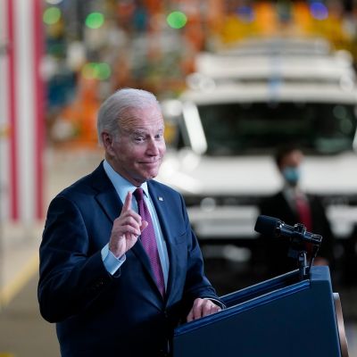 Biden’s impossible dream: Any car you want, as long as it’s an EV