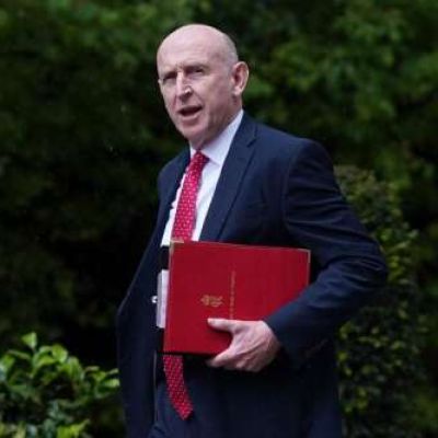 UK defense secretary quits, says government isn’t willing to spend enough on military
