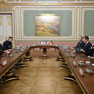 US envoys, Zelenskyy joined by European allies in Kyiv meeting