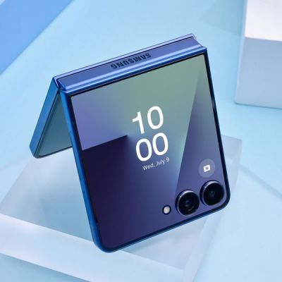 Want to upgrade to Samsung’s new Galaxy Z Flip phone? Today could be your last chance