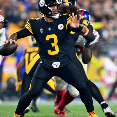 Steelers hang on to beat Giants on “Monday Night Football”