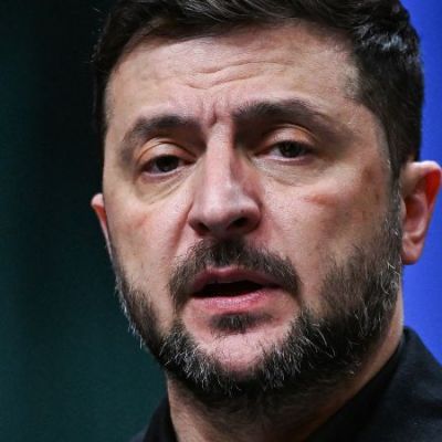 Ukraine faces losing dignity or US support with Trump’s plan to end war, Zelensky says