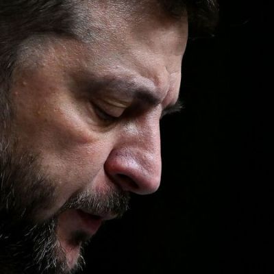 Analysis: Ukraine’s Zelensky faces hideous choice between bad deal and no deal