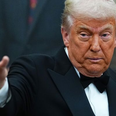 Trump Kennedy Center Honors Jimmy Kimmel Feud – News Directory 3