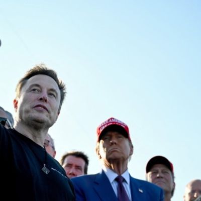 SpaceX abandons attempt to catch Starship booster as Donald Trump watches on
