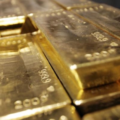 Gold hits $3,500 for first time as Donald Trump’s attack on Jay Powell rattles markets