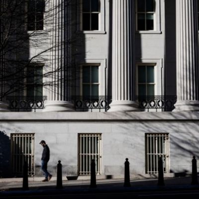 Japanese investors sold $20bn of foreign debt as Trump tariffs shook markets