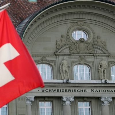 Swiss franc surge sparks bets on return to negative interest rates