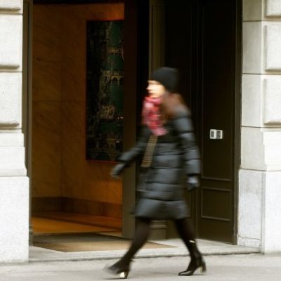 Swiss private bank EFG courts wealthy Asian clients in London