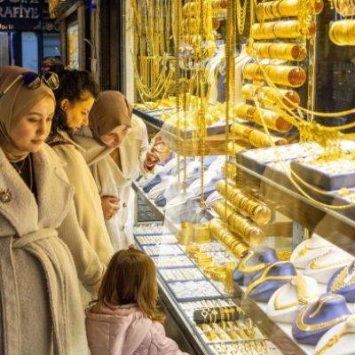 Gold set to rally further this year, say Wall Street banks