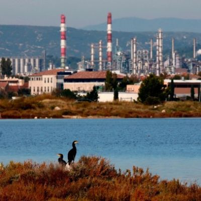 Energy prices push chemicals groups to explore exit from Europe