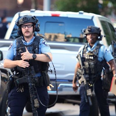 Three people dead and police wounded in Minneapolis shooting