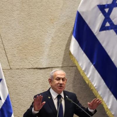 Israel’s Netanyahu Seeks Pardon in Corruption Trial